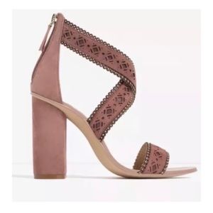 ZARA LASER CUT LEATHER HIGH HEEL MAUVE block heel SANDALS SIZE 36/6